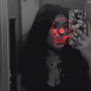 Meet your Posher, Jenifer